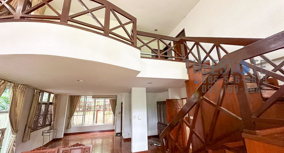 For rent 3 bedrooms house in Mueang Chiang Mai, Chiang Mai