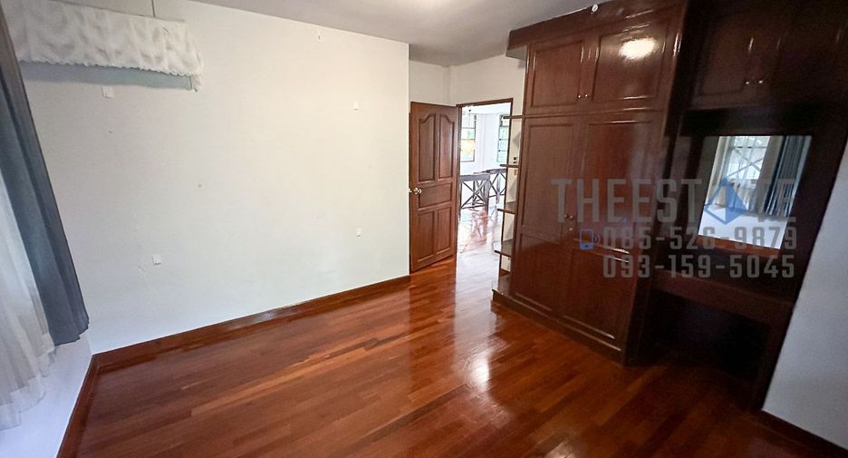 For rent 3 bedrooms house in Mueang Chiang Mai, Chiang Mai