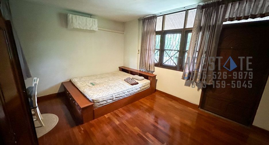 For rent 3 bedrooms house in Mueang Chiang Mai, Chiang Mai