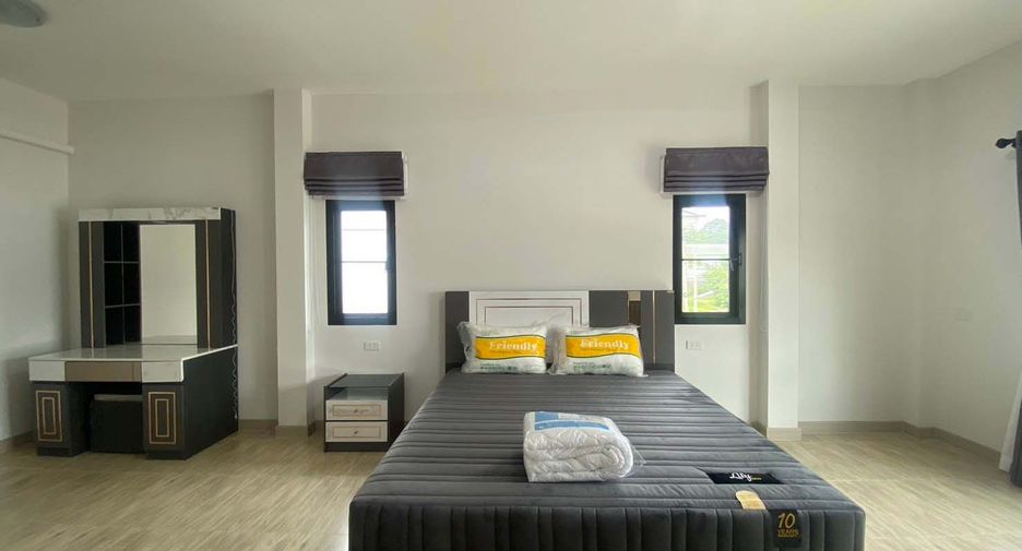 Casa en alquiler de 3 habitaciones en Saraphi, Chiang Mai