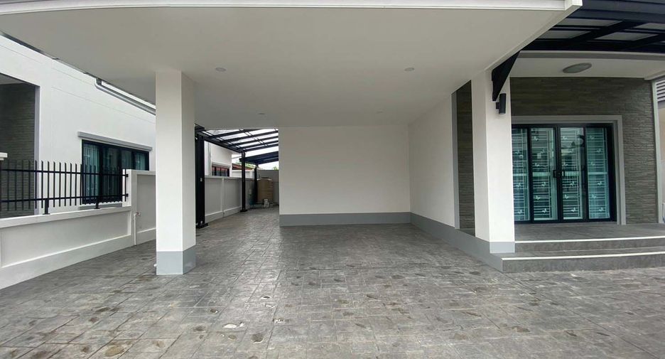 Casa en alquiler de 3 habitaciones en Saraphi, Chiang Mai