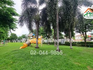 For sale 2 bed townhouse in Thanyaburi, Pathum Thani