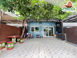 For sale 2 bed townhouse in Thanyaburi, Pathum Thani