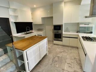 For rent 3 bedrooms house in Bang Na, Bangkok