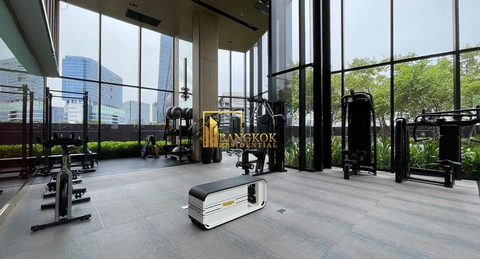 For rent 1 bed condo in Khlong Toei, Bangkok