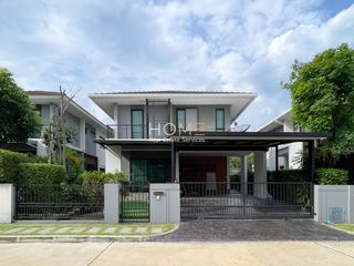 For sale 4 Beds house in Bangkok Noi, Bangkok