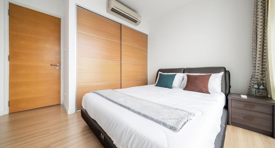 For rent and for sale 2 bedrooms condo in Khlong Toei, Bangkok