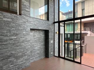 For sale 5 Beds house in Lat Phrao, Bangkok