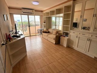 For sale 2 ベッドルーム condo in Saphan Sung, Bangkok