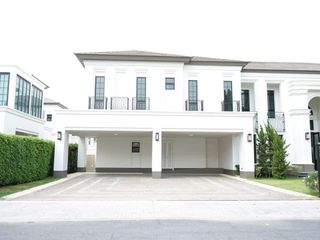 For sale 5 Beds house in Suan Luang, Bangkok