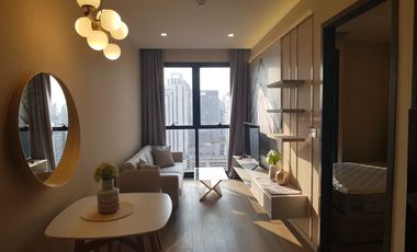 For rent 1 bed condo in Khlong Toei, Bangkok