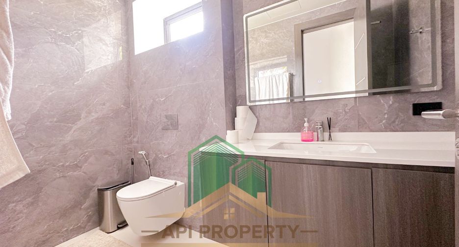 For sale 6 bedrooms house in Bang Lamung, Chonburi