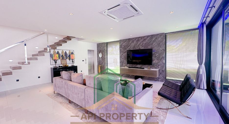 For sale 6 bedrooms house in Bang Lamung, Chonburi