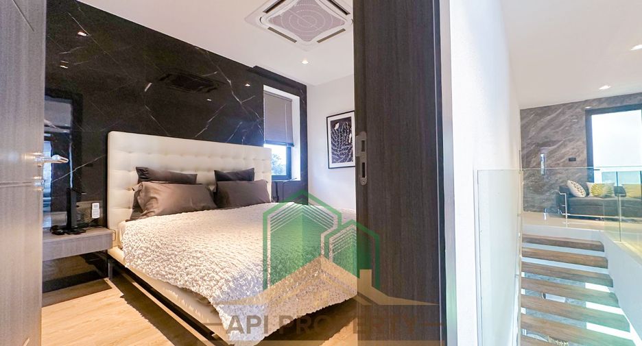For sale 6 bedrooms house in Bang Lamung, Chonburi