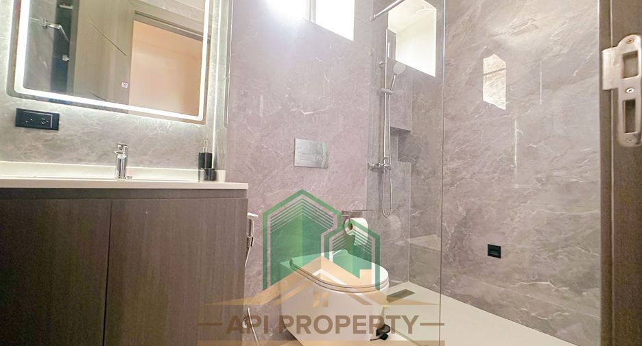 For sale 6 bedrooms house in Bang Lamung, Chonburi