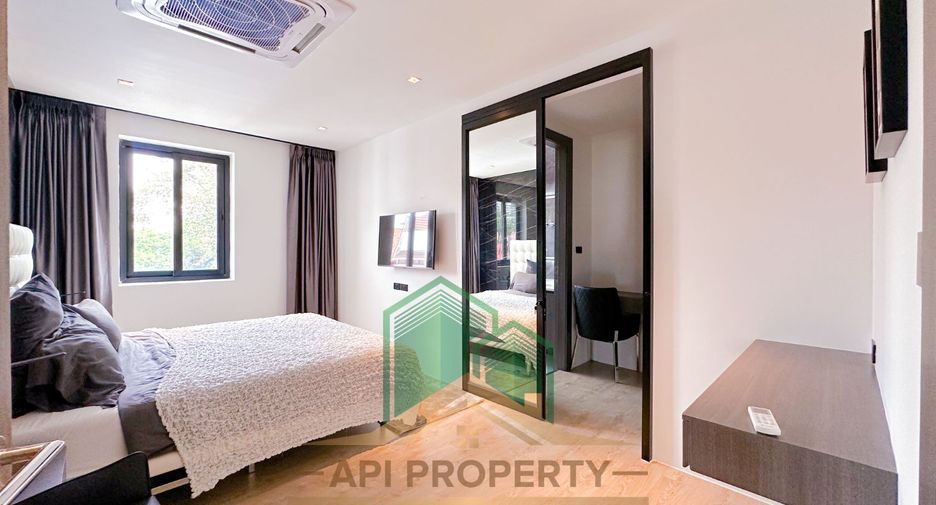 For sale 6 bedrooms house in Bang Lamung, Chonburi
