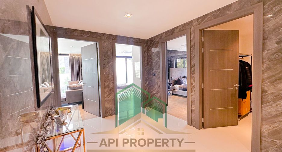 For sale 6 bedrooms house in Bang Lamung, Chonburi