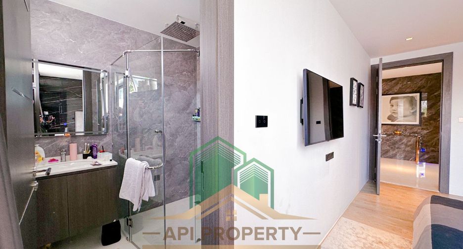 For sale 6 bedrooms house in Bang Lamung, Chonburi