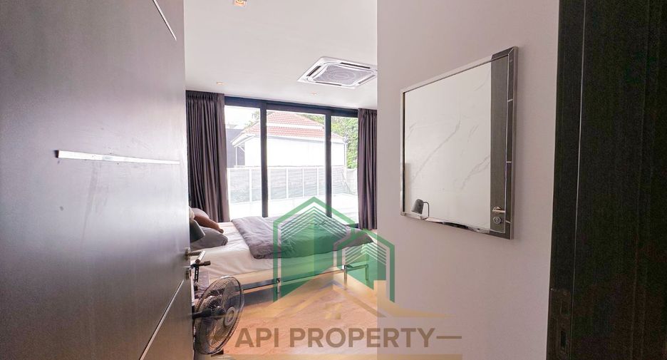 For sale 6 bedrooms house in Bang Lamung, Chonburi