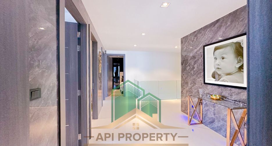 For sale 6 bedrooms house in Bang Lamung, Chonburi