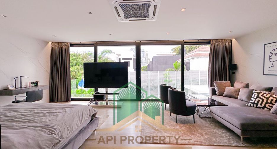 For sale 6 bedrooms house in Bang Lamung, Chonburi