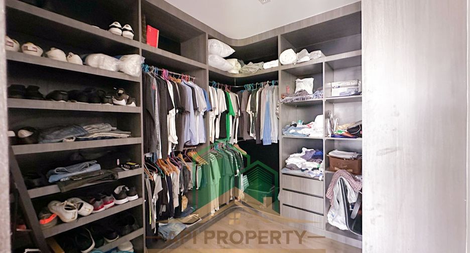 For sale 6 bedrooms house in Bang Lamung, Chonburi