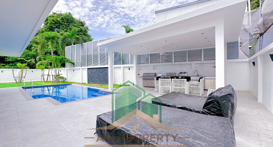 For sale 6 bedrooms house in Bang Lamung, Chonburi