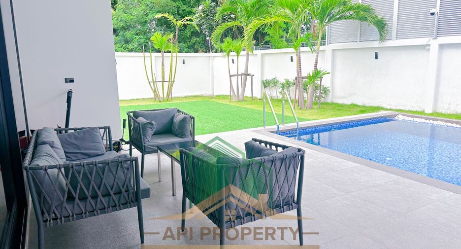 For sale 6 bedrooms house in Bang Lamung, Chonburi