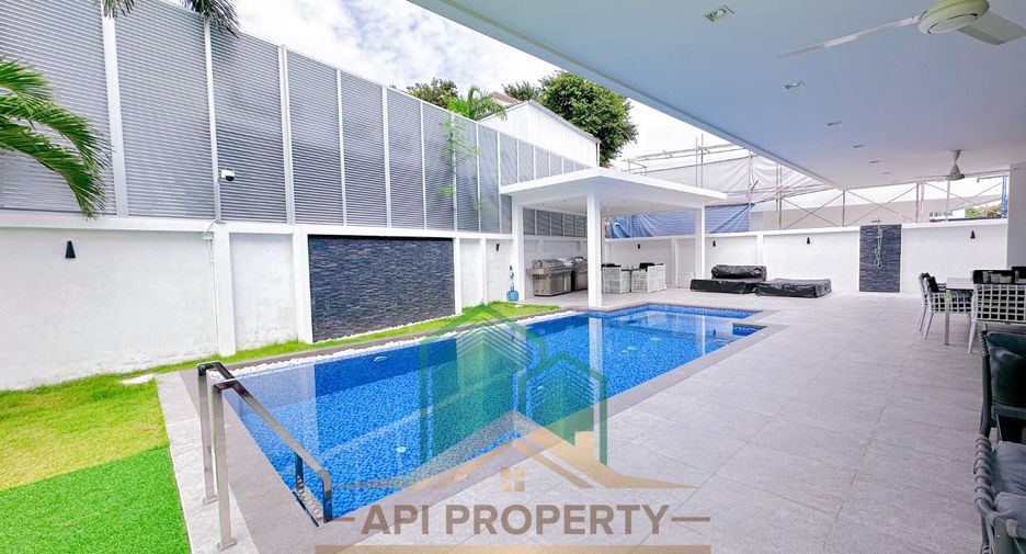 For sale 6 bedrooms house in Bang Lamung, Chonburi