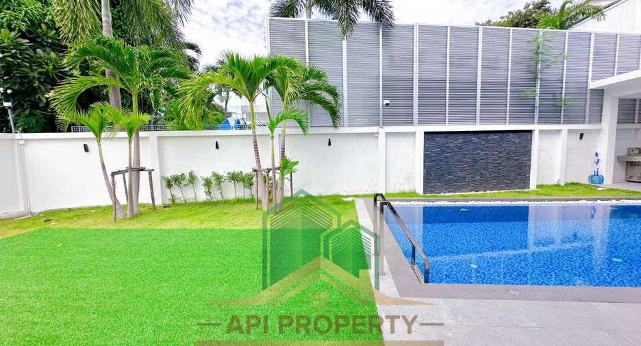 For sale 6 bedrooms house in Bang Lamung, Chonburi