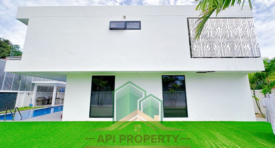 For sale 6 bedrooms house in Bang Lamung, Chonburi