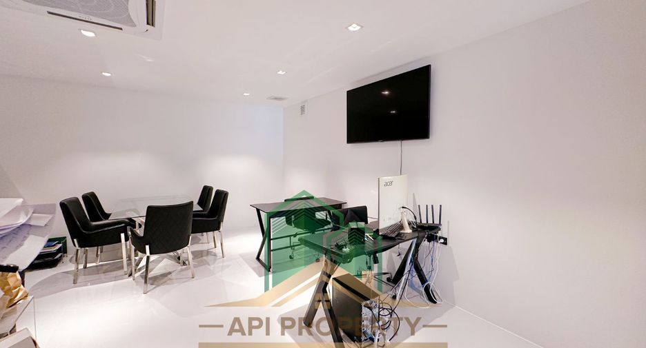 For sale 6 bedrooms house in Bang Lamung, Chonburi