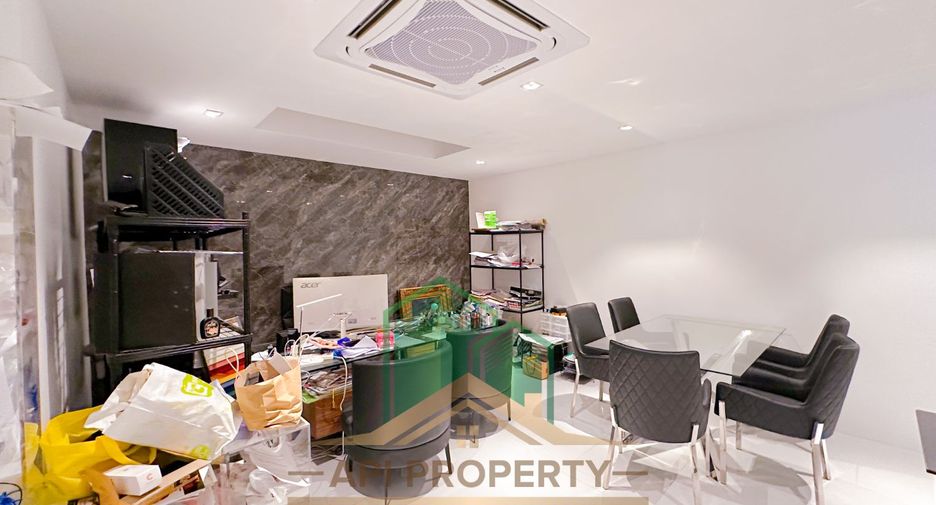 For sale 6 bedrooms house in Bang Lamung, Chonburi
