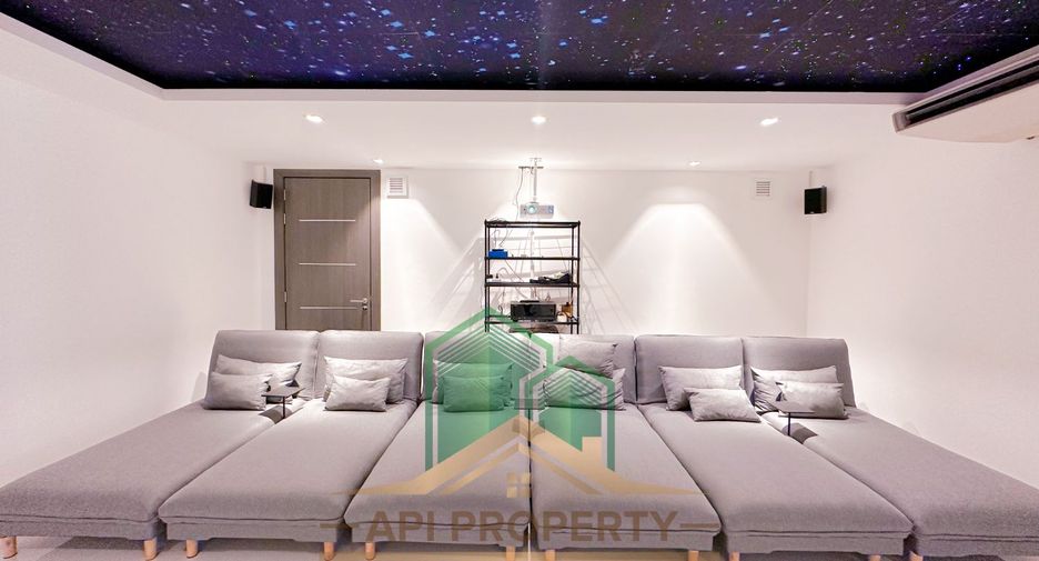 For sale 6 bedrooms house in Bang Lamung, Chonburi