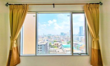 For sale 1 bed condo in Khlong San, Bangkok