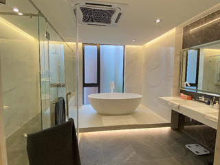 For sale 4 Beds house in Watthana, Bangkok