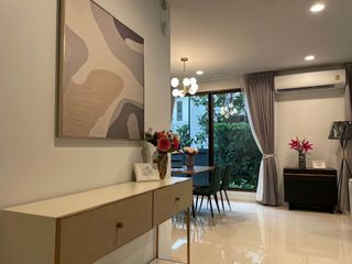 For rent 4 Beds house in Bang Kapi, Bangkok