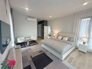 For rent 4 Beds house in Bang Kapi, Bangkok