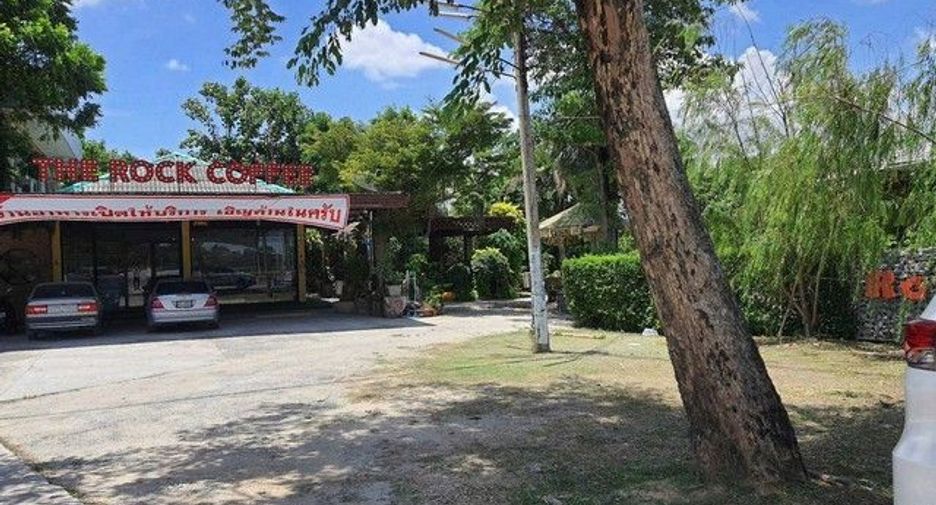 出售 土地 在 Phanat Nikhom, Chon Buri