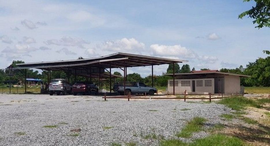For sale land in Phanat Nikhom, Chonburi
