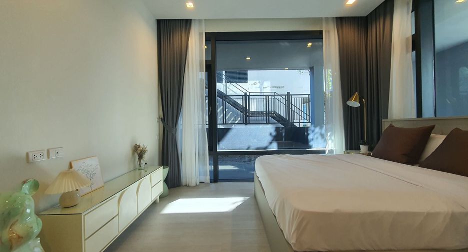 Wohnung zur Miete mit 3 Zimmer in Watthana, Bangkok