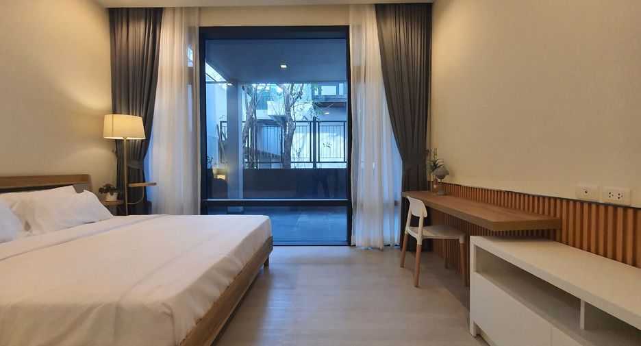 Wohnung zur Miete mit 3 Zimmer in Watthana, Bangkok