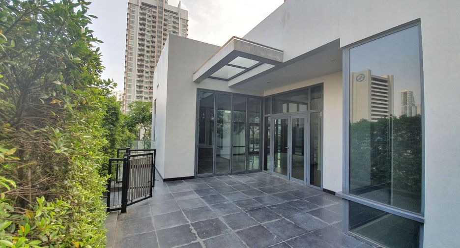Wohnung zur Miete mit 3 Zimmer in Watthana, Bangkok