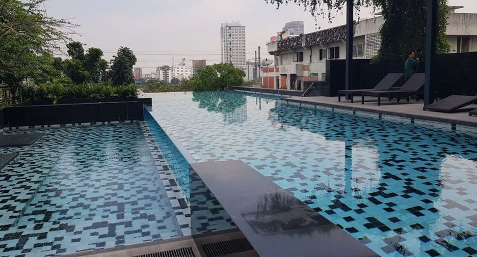 Wohnung zur Miete mit 3 Zimmer in Watthana, Bangkok