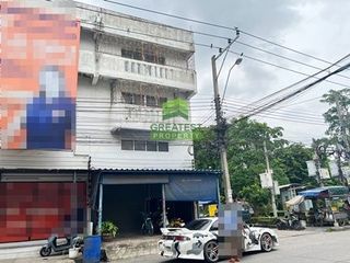 À vendre 3 chambres local commercial à Thung Khru, Bangkok