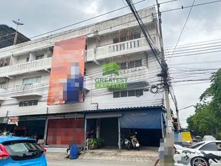 À vendre 3 chambres local commercial à Thung Khru, Bangkok
