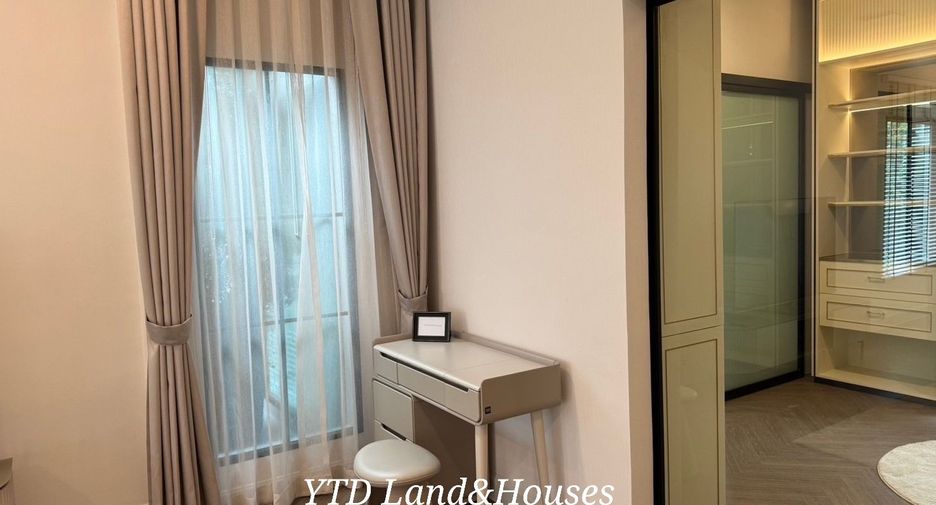 For rent 4 bedrooms house in Saphan Sung, Bangkok