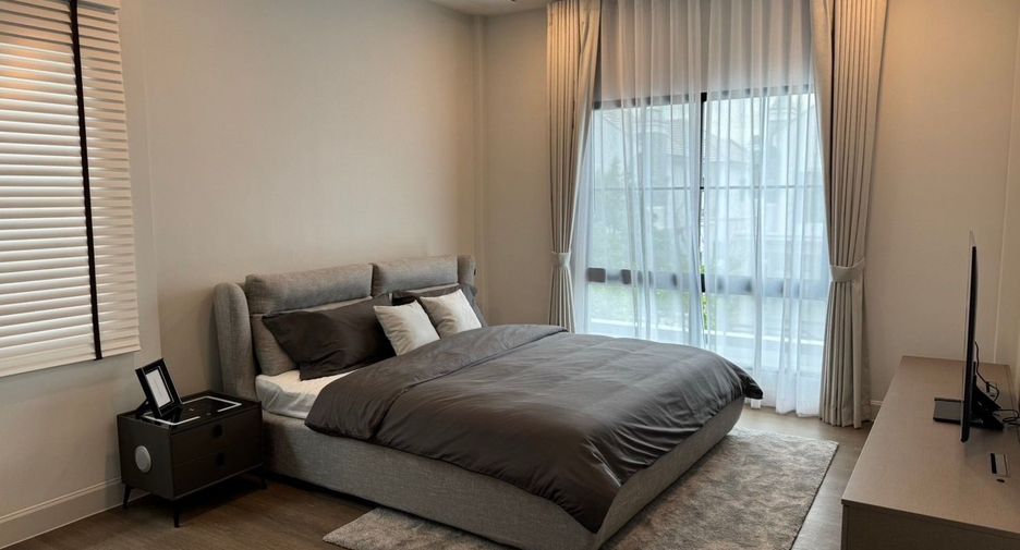 For rent 4 bedrooms house in Saphan Sung, Bangkok
