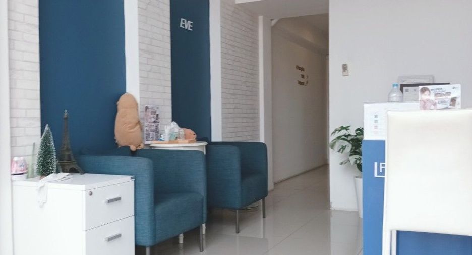 For rent and for sale 4 bedrooms retail Space in Mueang Nakhon Ratchasima, Nakhon Ratchasima