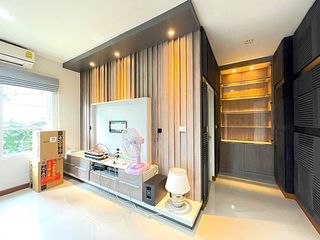 For sale 4 bedrooms house in Prawet, Bangkok